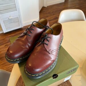 Dr. Martens 1461 red